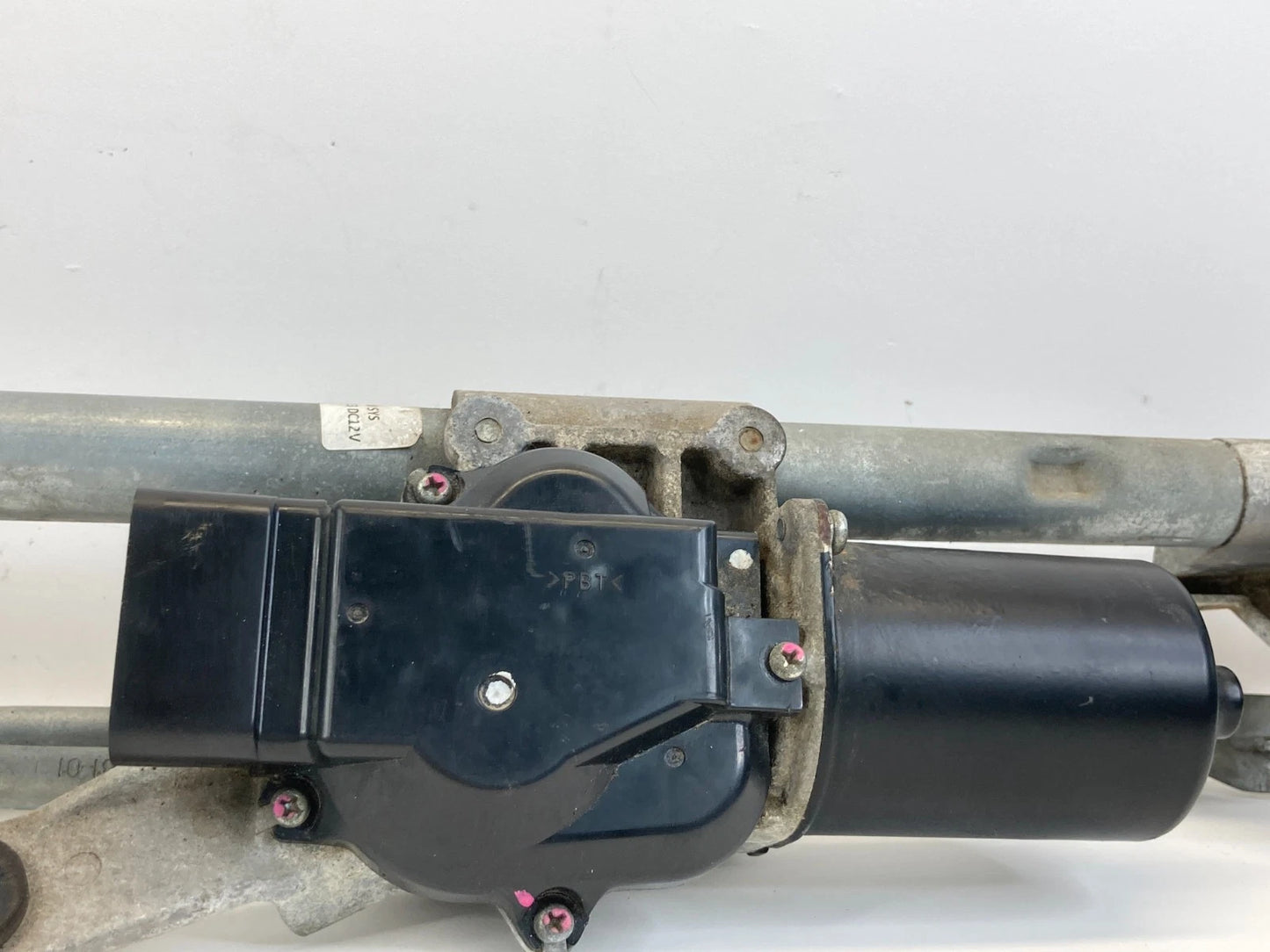 2010-2017 GMC TERRAIN CHEVROLET EQUINOX FRONT WIPER MOTOR & LINKAGE 25788746 OEM