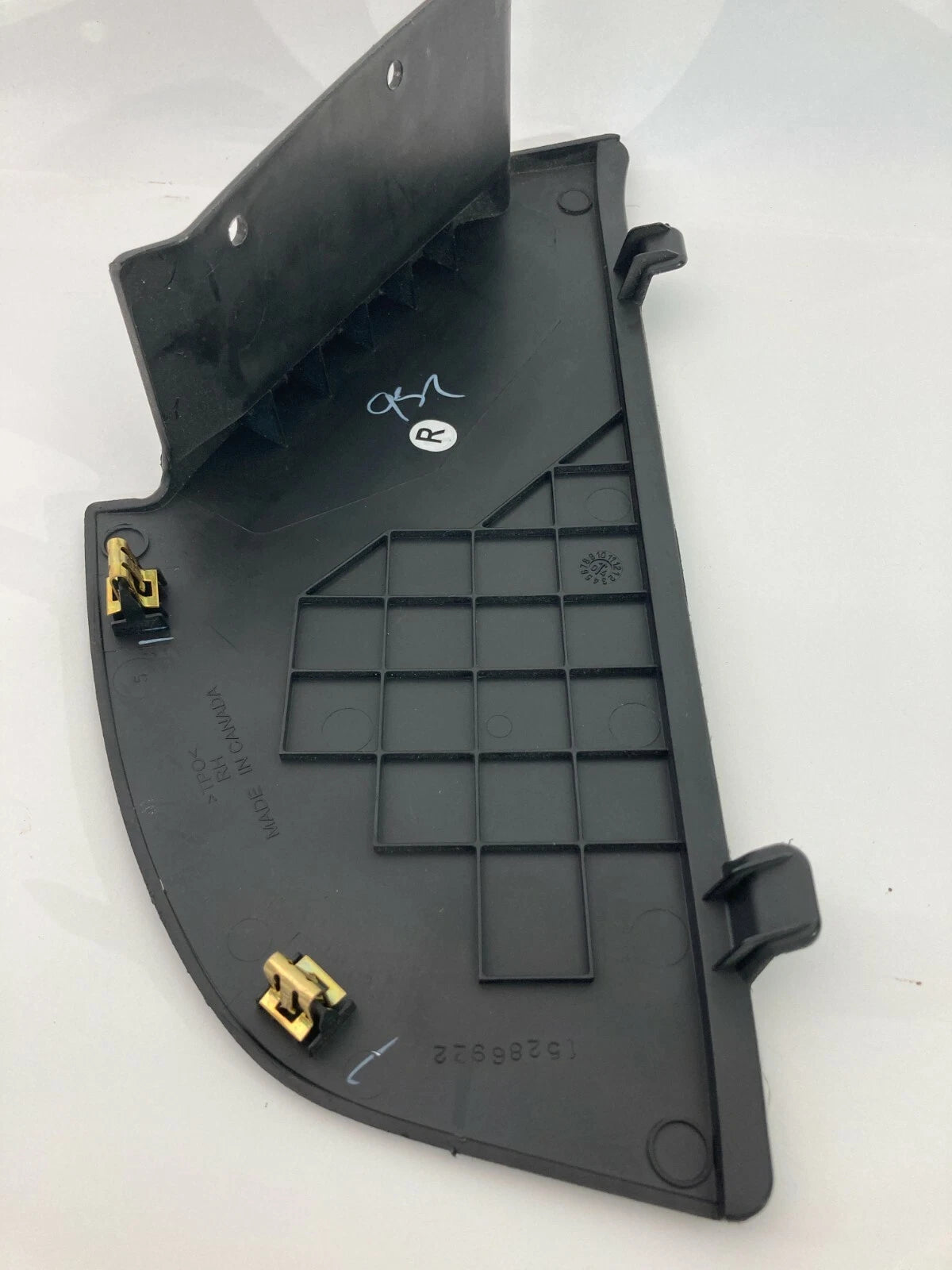 2005-2009 CHEVROLET EQUINOX FRONT RIGHT DASH COVER CAP LID BEZEL TRIM OEM