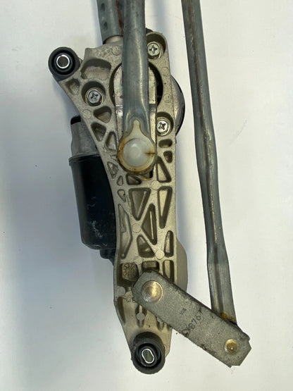 2004-2010 TOYOTA SIENNA FRONT WINSHIELD WIPER MOTOR W/ TRANSMISSION LINKAGE OEM