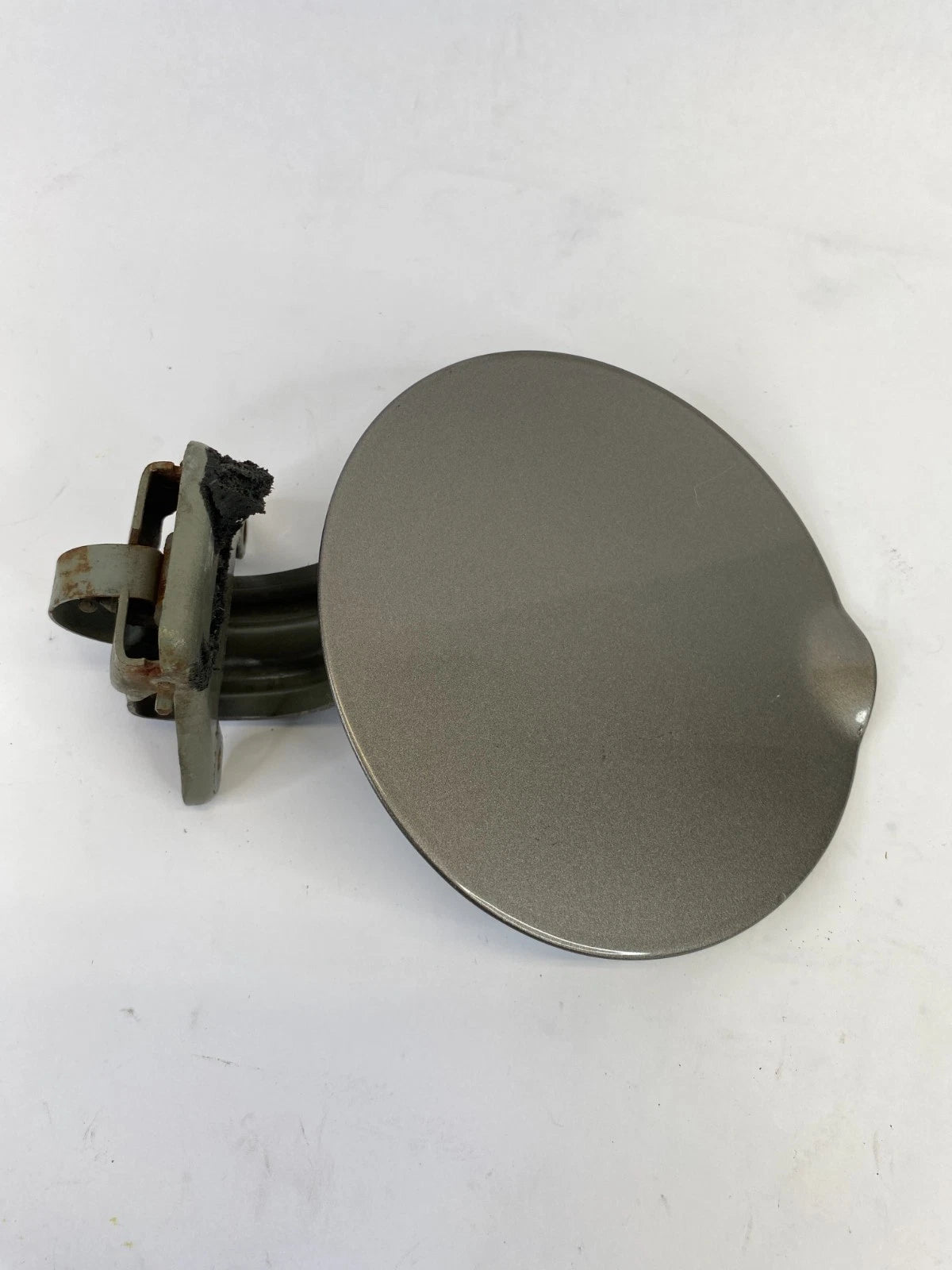 2001-2005 FORD EXPLORER FUEL TANK GAS FILLER DOOR CAP LID OEM FACTORY ASSEMBLY