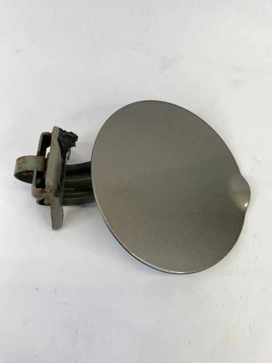 2001-2005 FORD EXPLORER FUEL TANK GAS FILLER DOOR CAP LID OEM FACTORY ASSEMBLY