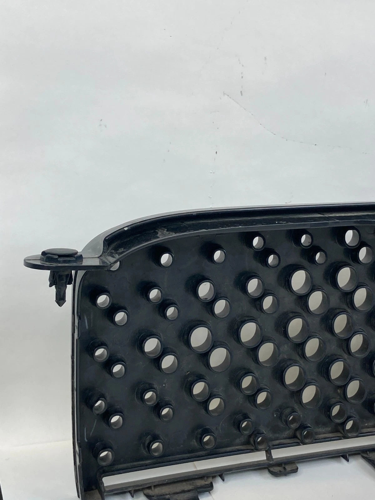 2008-2011 SCION XB FRONT BUMPER CENTER GRILL GRILLE ASSY W/ EMBLEM 53101-12B10