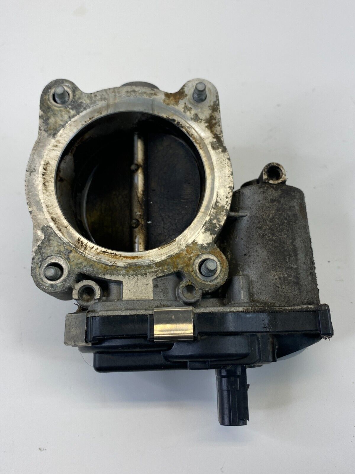 2012-2015 Chevrolet Captiva Sport 2.4L AT Throttle Body Throttle Valve Assembly