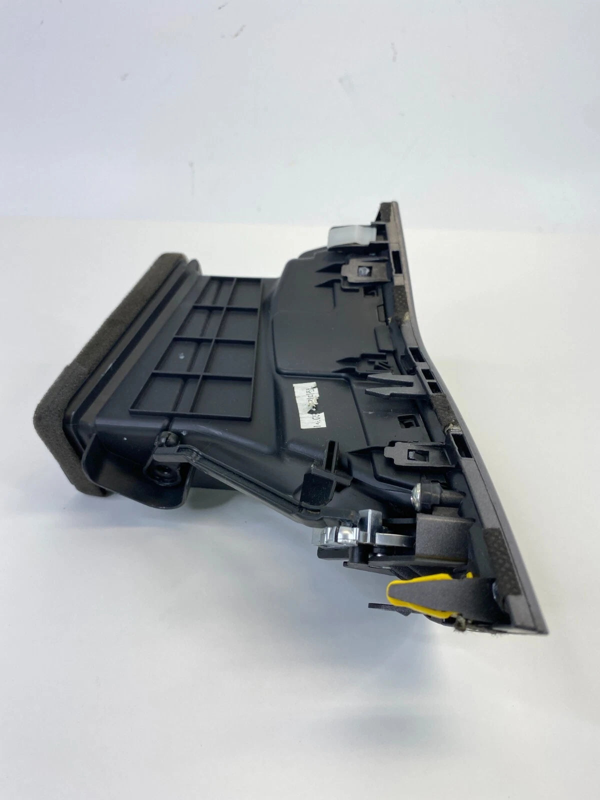 2013-2016 HYUNDAI SANTA FE RIGHT PASSENGER DASH AC AIR VENT 97420-2W000 OEM