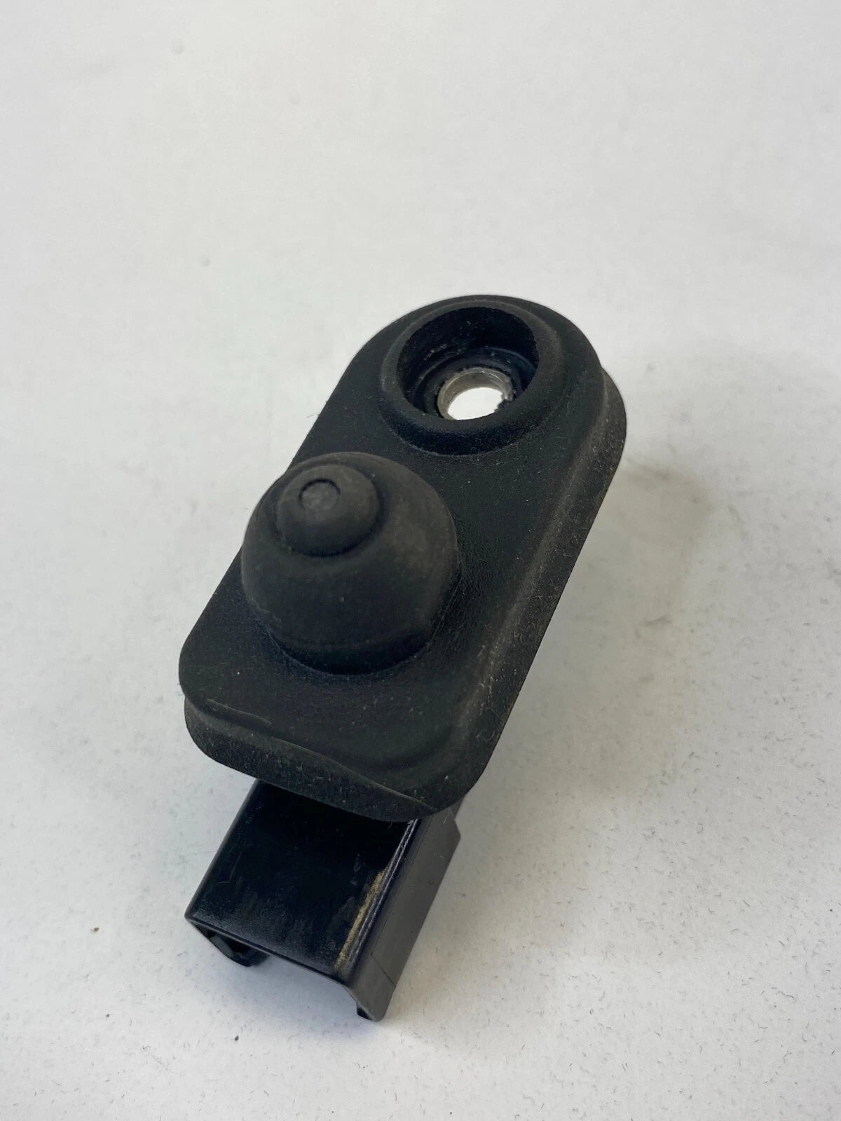2002-2017 MITSUBISHI LANCER FRONT LEFT SIDE DOOR LIGHT AJAR JAMP SENSOR SWITCH