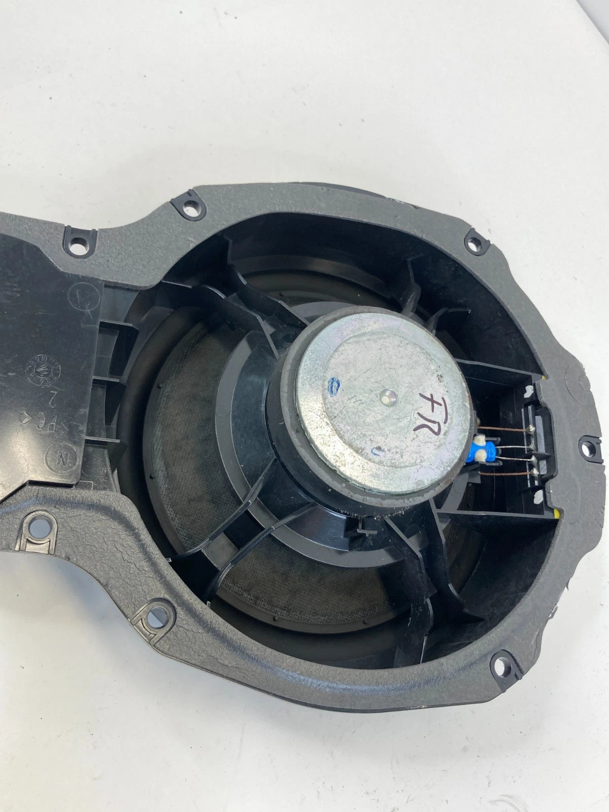 09-17 Volkswagen CC Front Right Passenger Side Door Audio Speaker 3C8-035-454