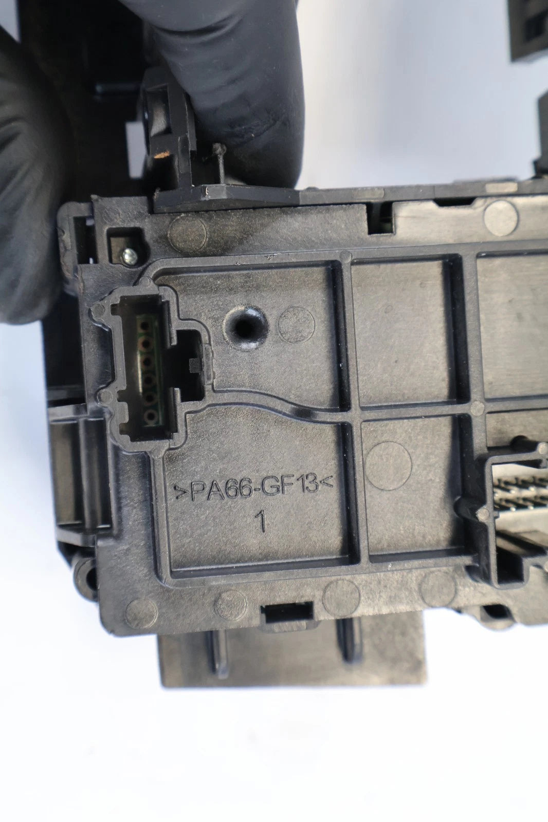 2011-2019 FORD EXPLORER STEERING COLUMN COMBO SWITCH HOUSING EB5T-14B522-DBW OEM