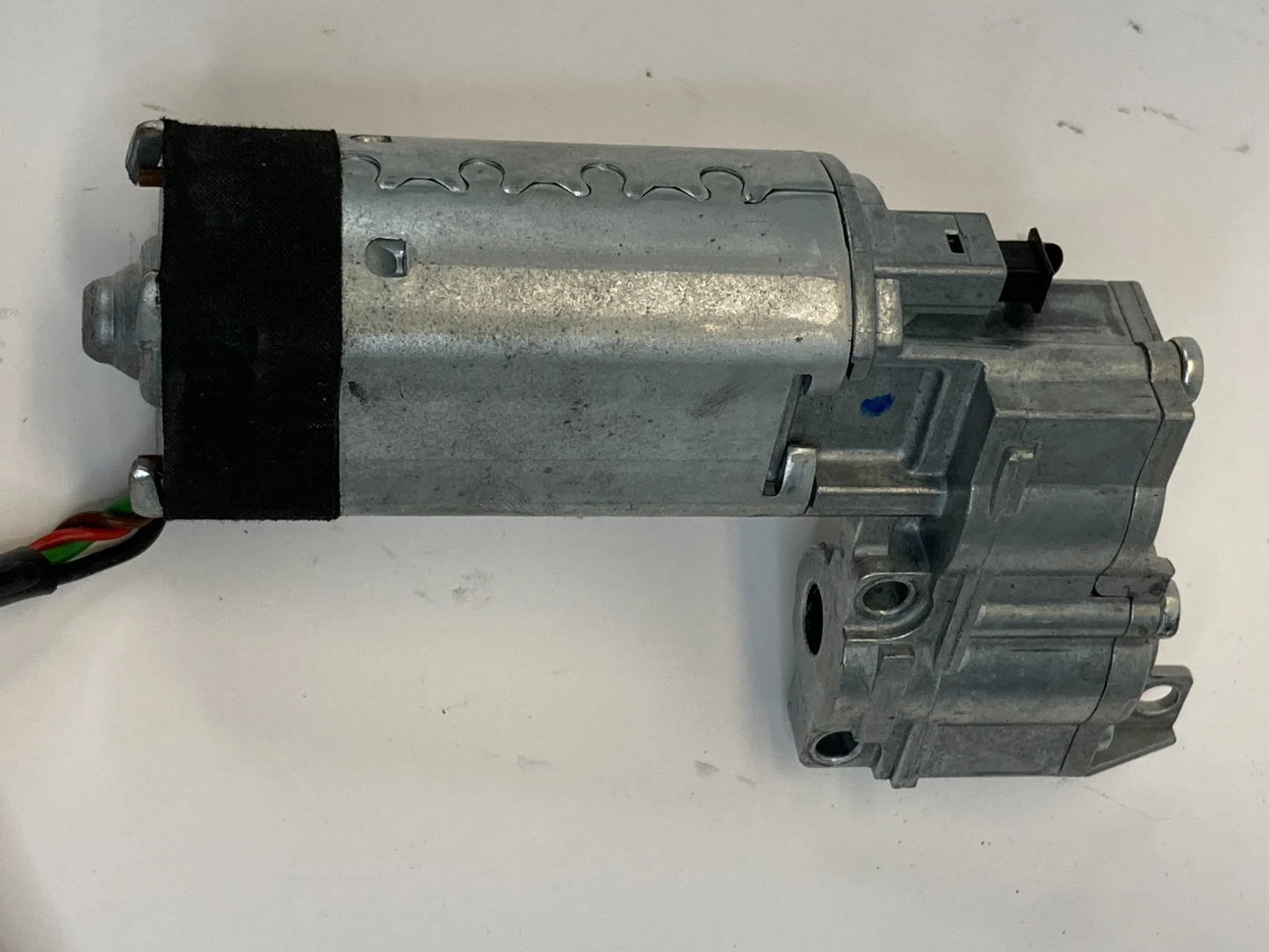 2006 MERCEDES CLS500 STEERING COLUMN ADJUSTMENT MOTOR PART VALEO 6418138 OEM