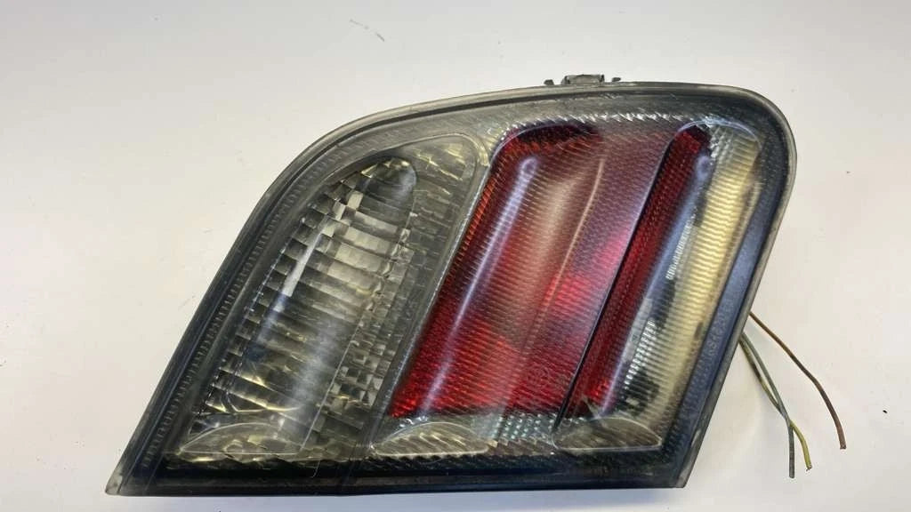 98-02 MERCEDES-BENZ E420 E430 TAILLIGHT LAMP ASSEMBLY DRIVER RR LEFT AFTERMARKET