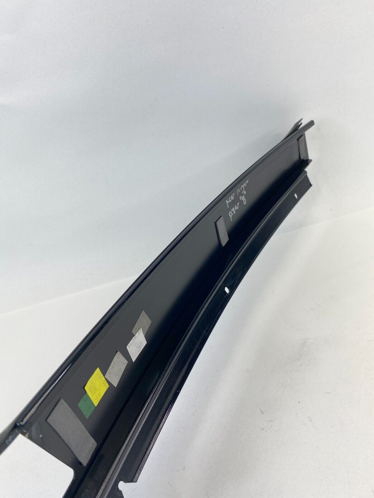 2006-2012 Mercedes-Benz R350 Rear Right Exterior Door Moulding Trim 2516901689