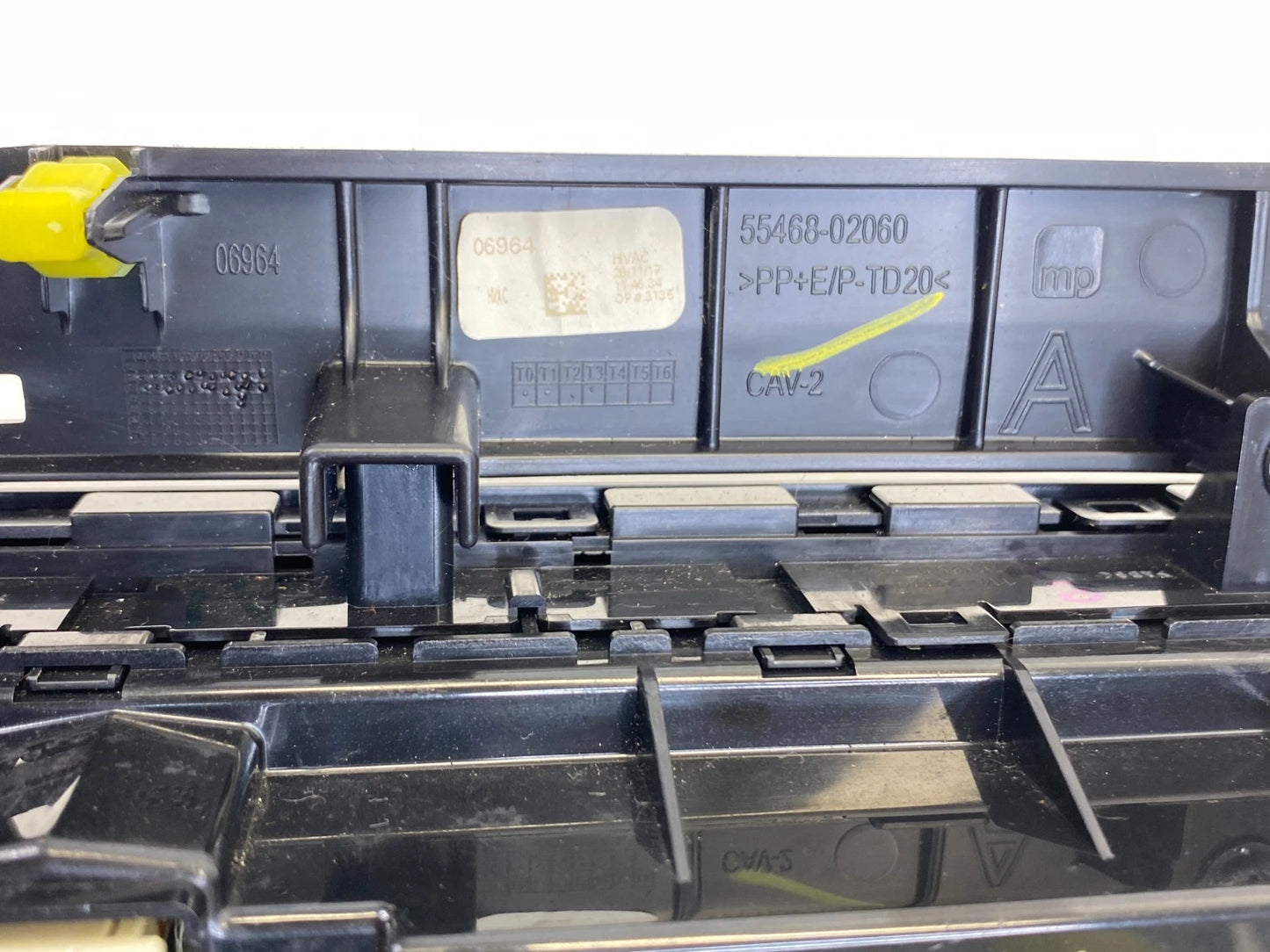 17-19 TOYOTA COROLLA AUTOMATIC CLIMATE CONTROL PANEL AC HEATER OEM 5546802060