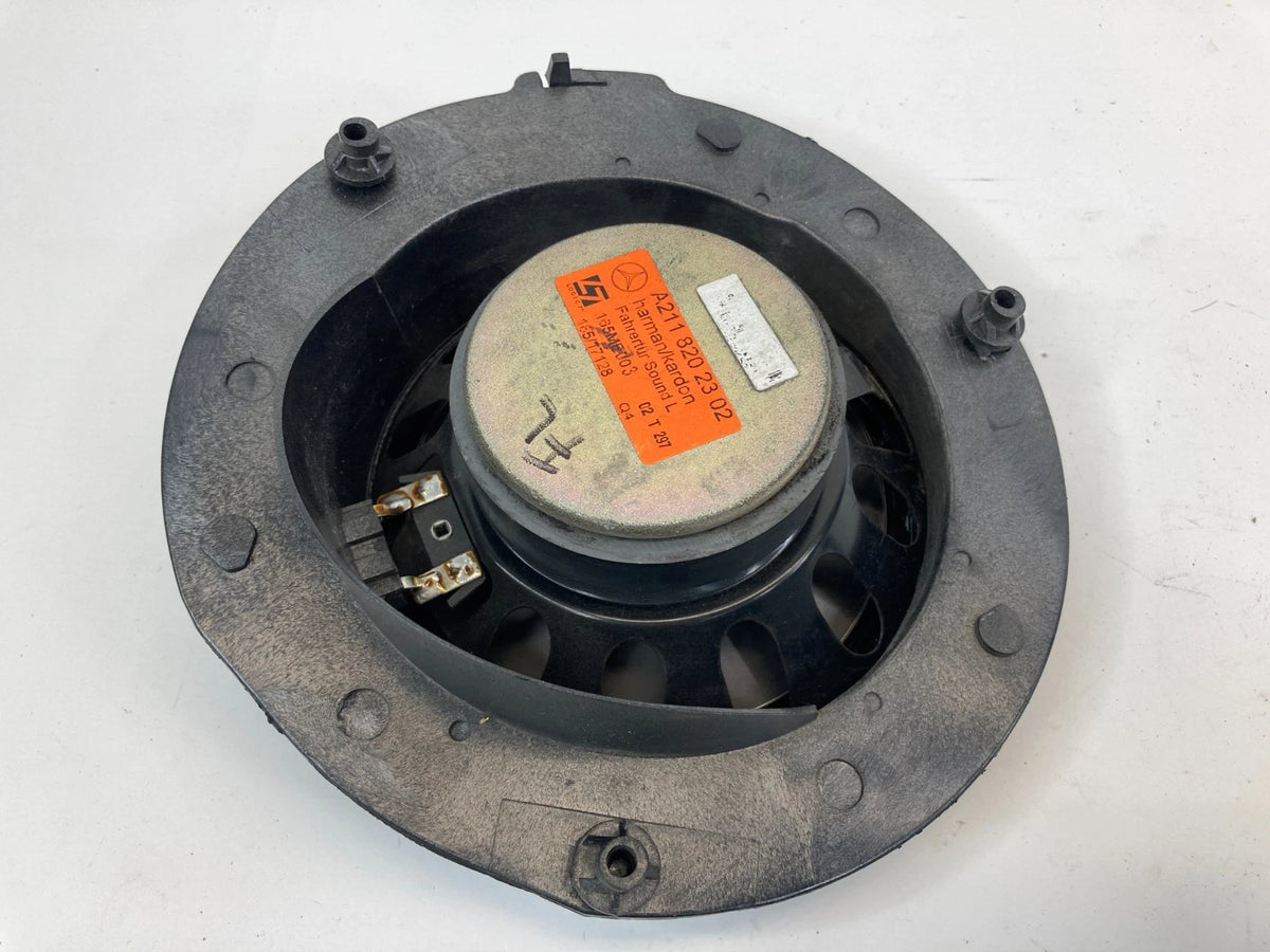 03-06 MERCEDES BENZ E320 FRONT LEFT DRIVER SIDE DOOR AUDIO SPEAKER A2118202302