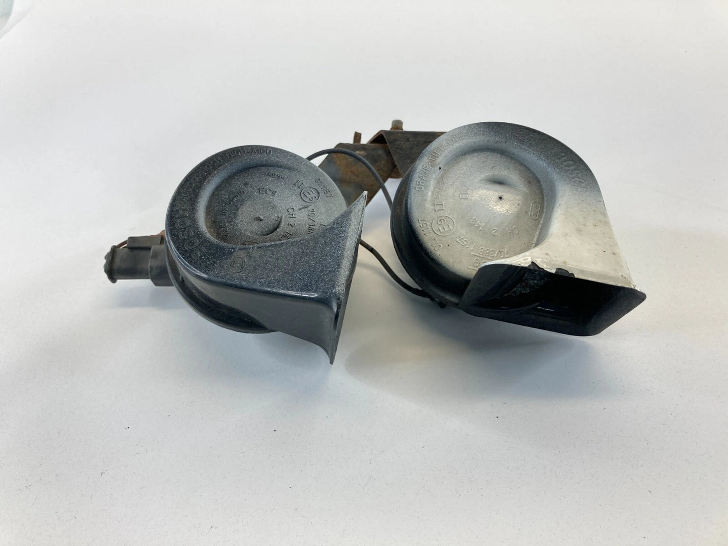 2004 GRAND CARAVAN TOWN & COUNTRY HORN LOW & HIGH TONE NOTE SIREN ALARM OEM