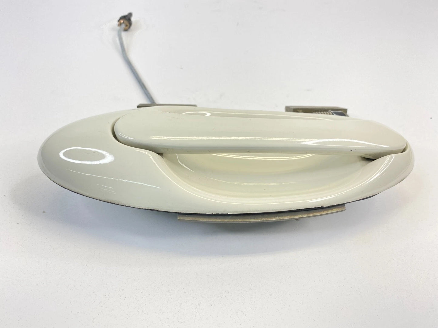 2006-2009 SAAB 9-5 95 FRONT RIGHT PASSENGER SIDE EXTERIOR DOOR HANDLE 5510136
