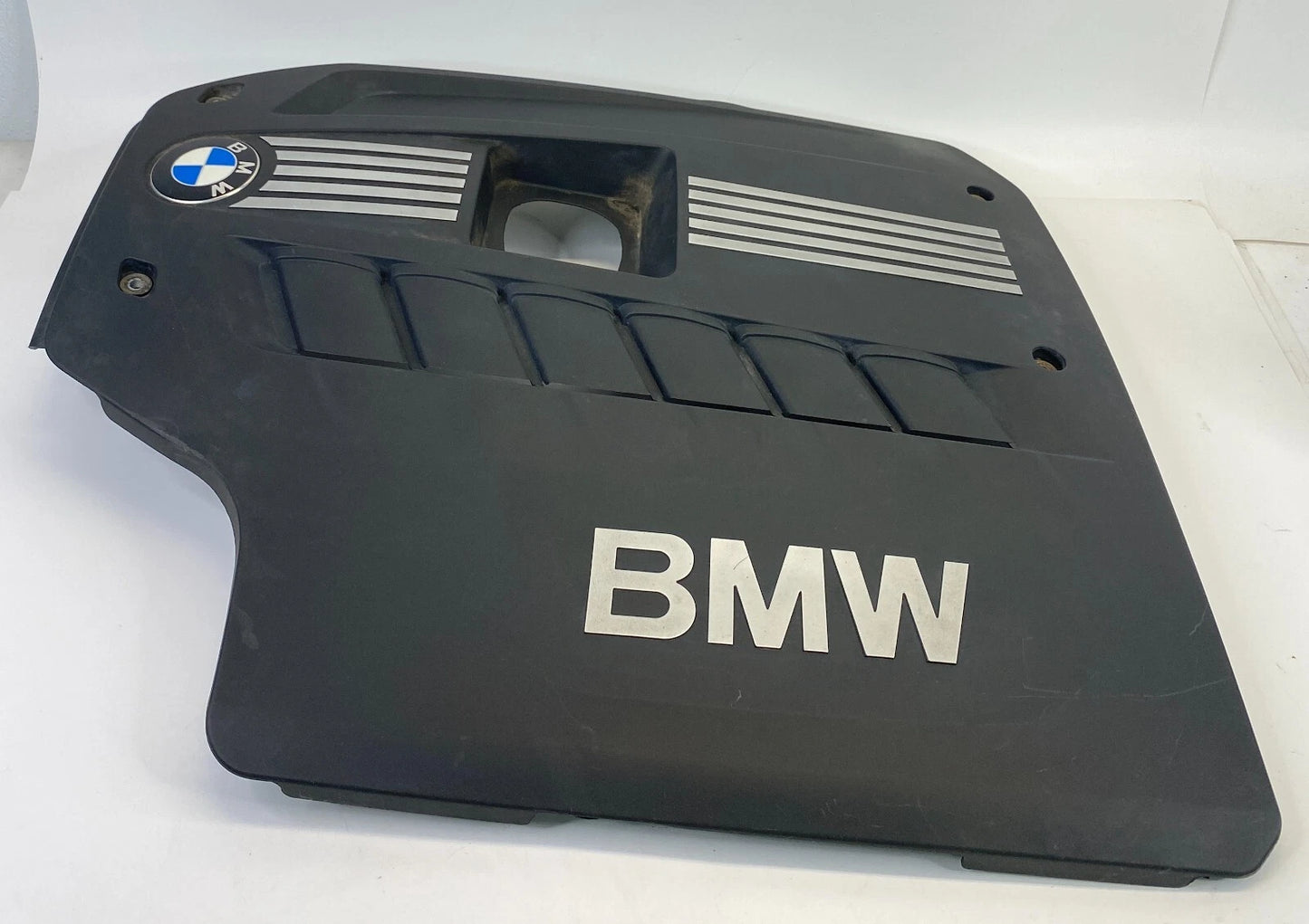 2011 2012 BMW X3 3.0L L6 ENGINE APPEARANCE COVER TRIM PANEL 11127584636-03 OEM