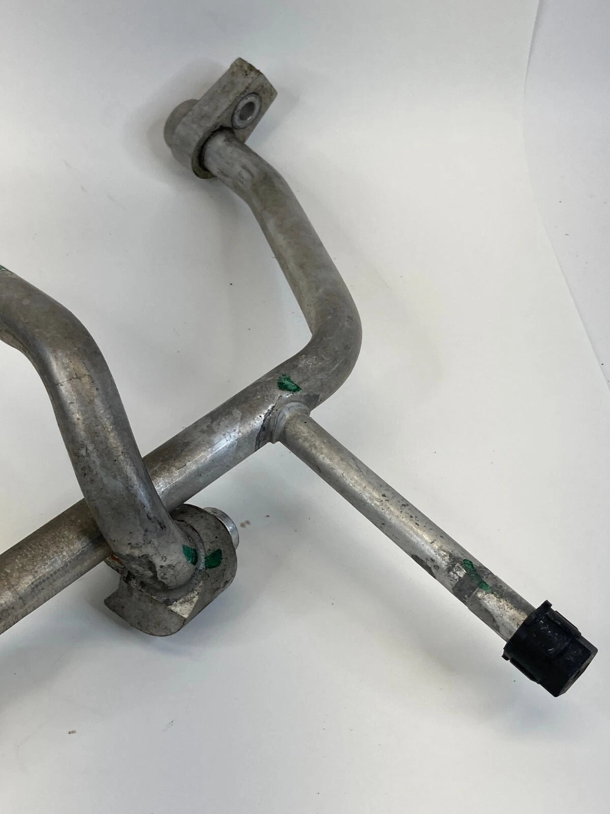2015 2016 2017 2018 FORD EDGE 2.0L L4 A/C REFRIGERANT SUCTION HOSE LINE TUBE OEM