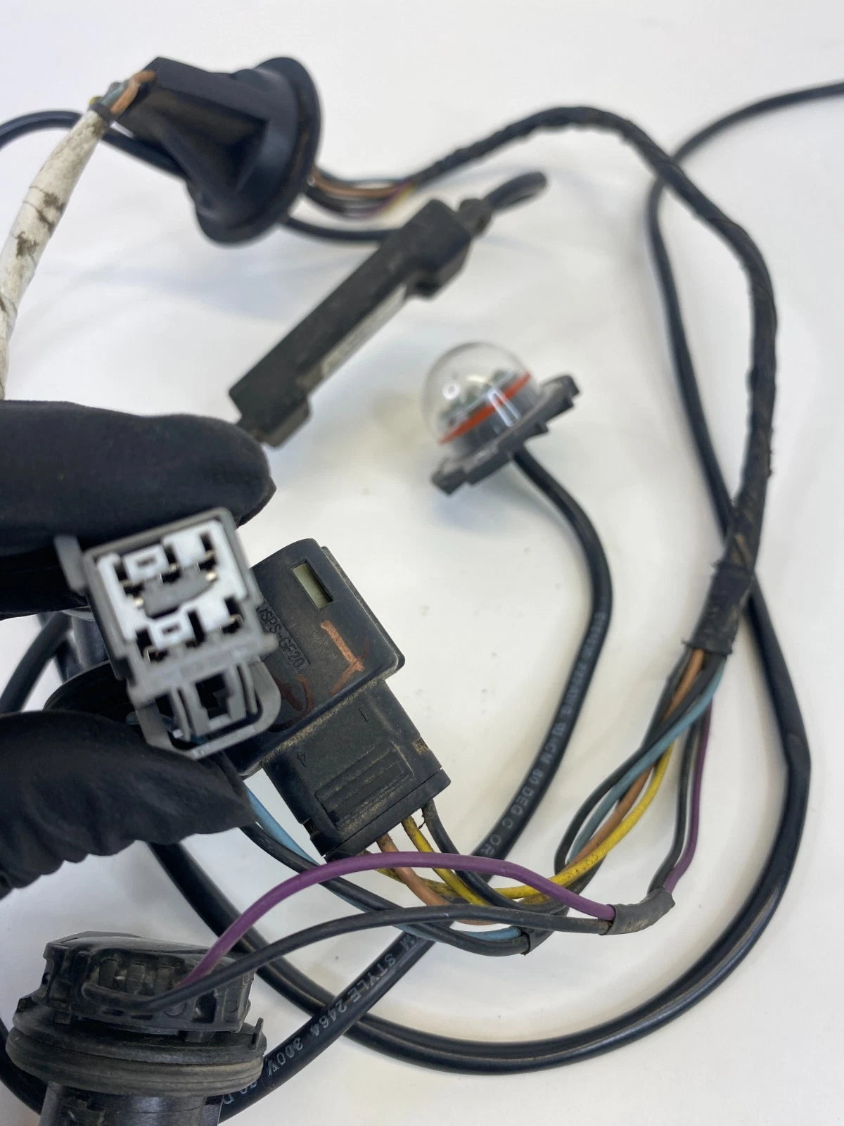 13-15 Ford Police Interceptor Utility Right Tail Light Lamp Socket Wire Harness