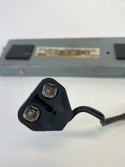 2004-2009 Cadillac SRX Radio Audio Antenna Module Unit ASM 28032378