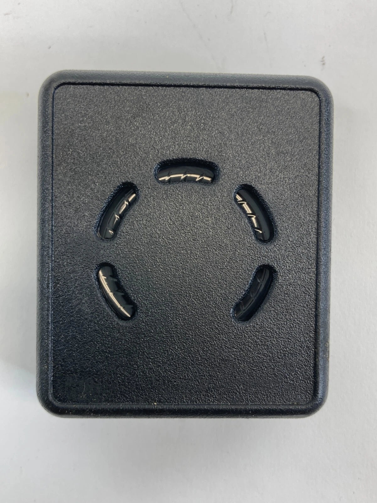 GM SOUND SYSTEM RECEIVER WIRING INTERFACE CONNECTOR 1543297E23