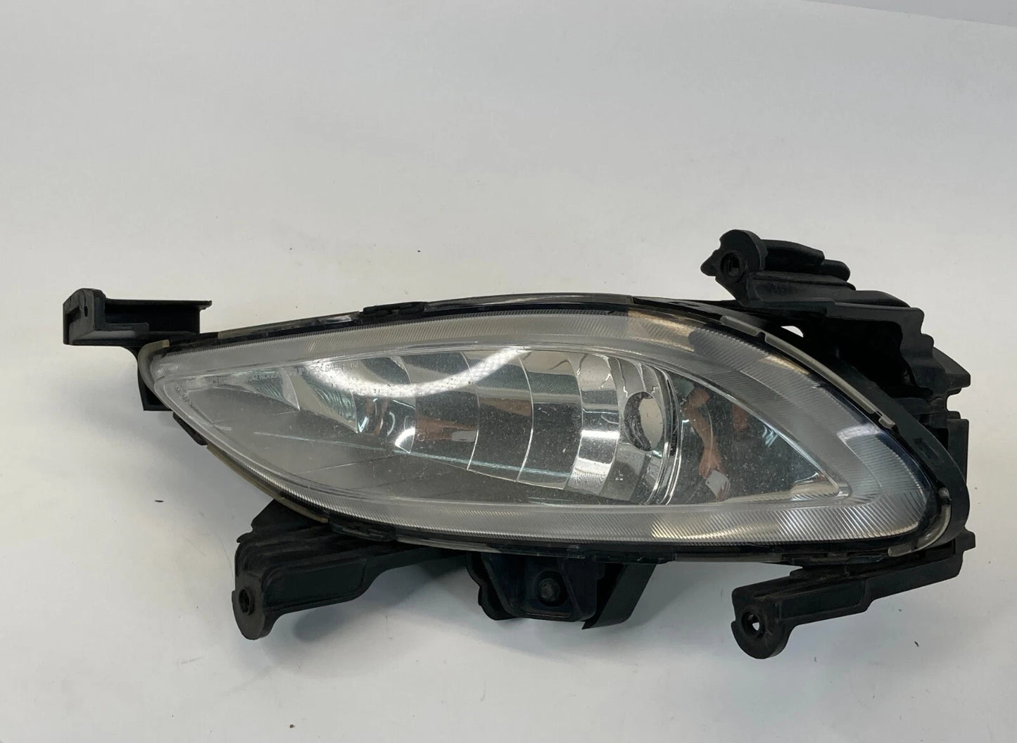 2011-2013 HYUNDAI SONATA FRONT LEFT DRIVER SIDE FOG LIGHT LAMP 92201-3QXXX OEM