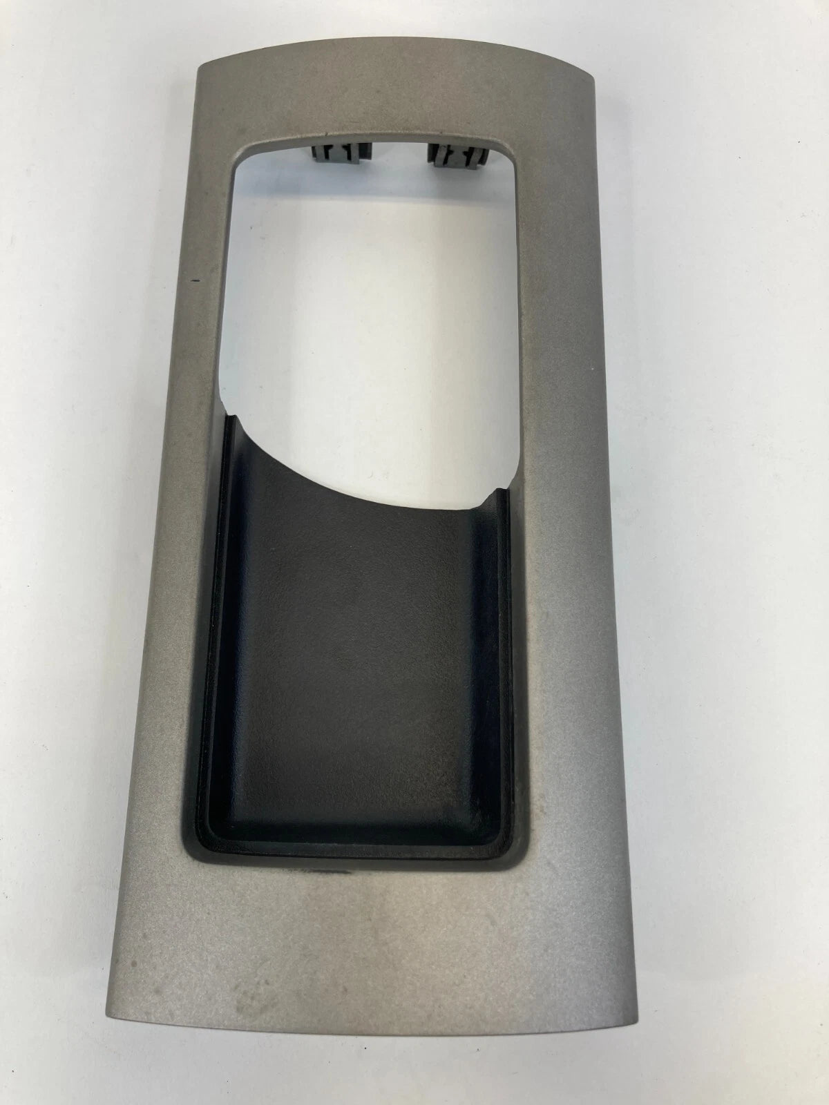 03-06 LINCOLN NAVIGATOR FRONT RIGHT INNER DOOR HANDLE BEZEL COVER 2L7X-782267