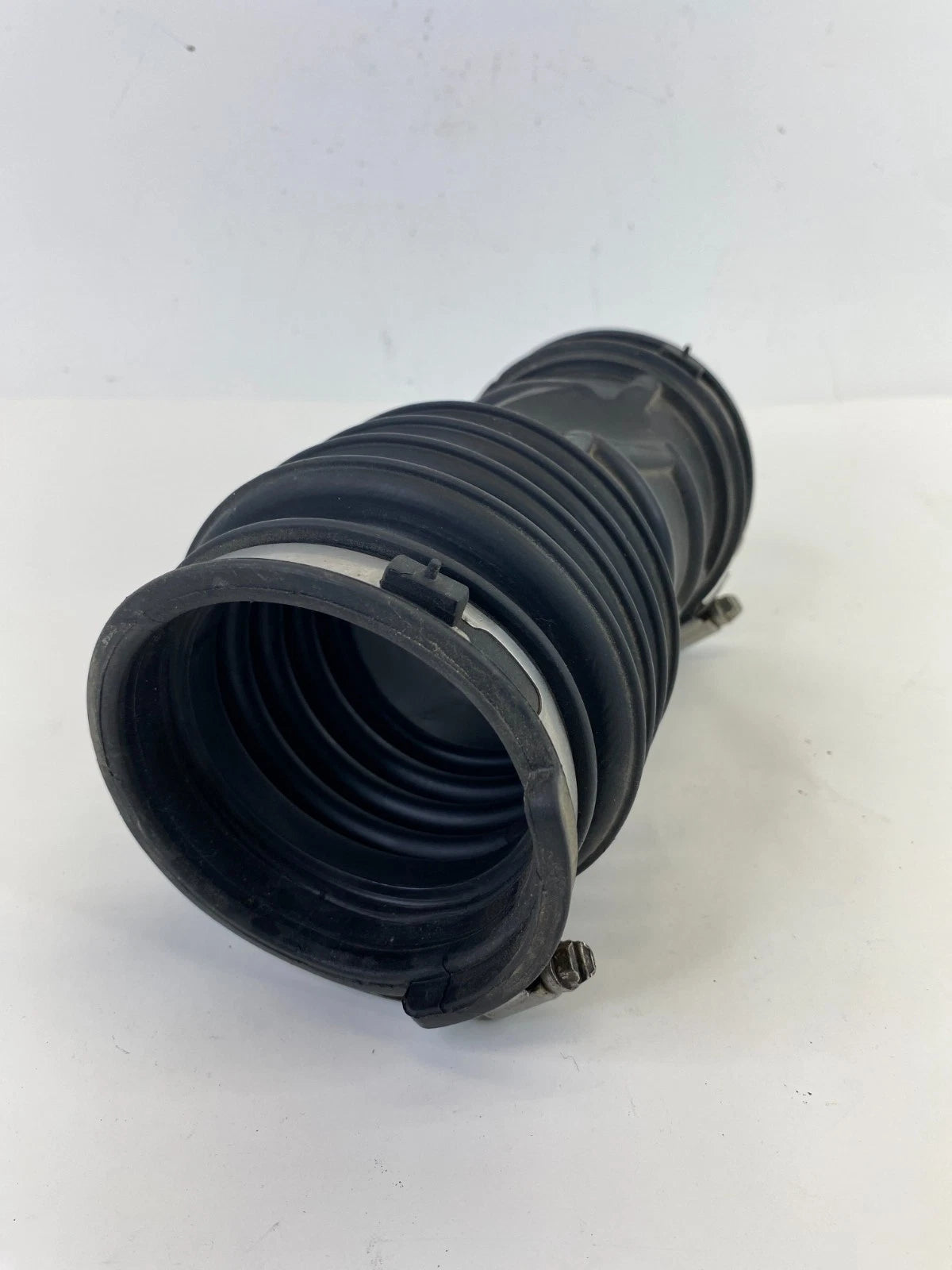 13-19 FORD EXPLORER INTERCEPTOR 3.5L AIR CLEANER INTAKE HOSE DUCT DA83-9F805-DA