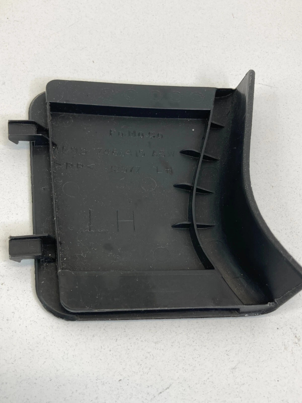 2010 2011 2012 LINCOLN MKT FRONT SEAT LEFT SIDE COVER AE937466415ACW OEM