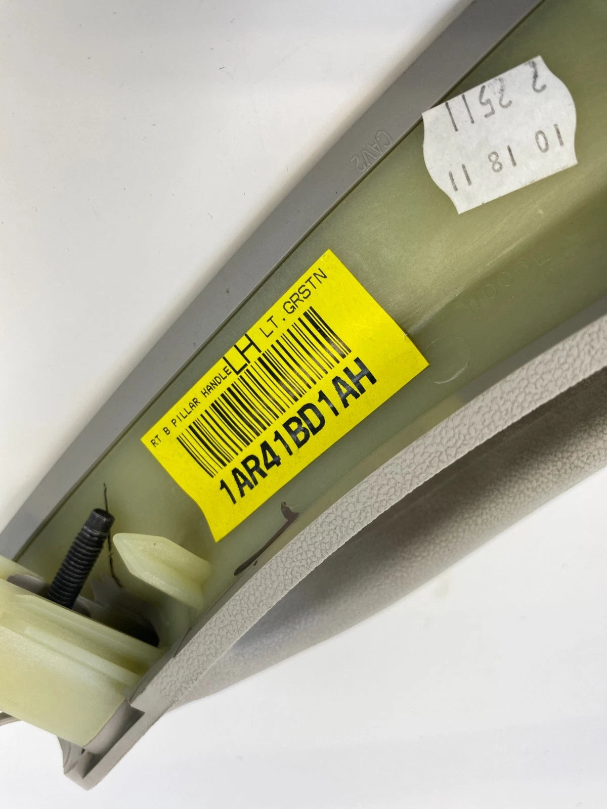 2011-2020 DODGE GRAND CARAVAN B-PILLAR GRAB HANDLE LEFT DRIVER 1AR41BD1AH OEM