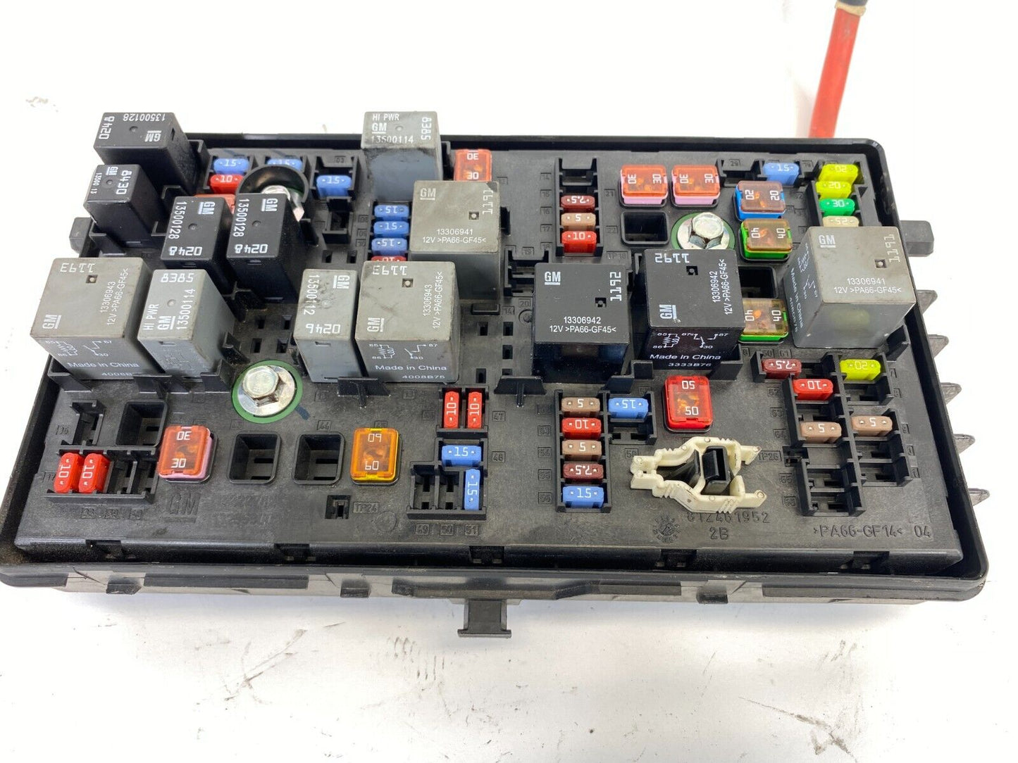 2013 2014 Chevrolet Cruze 1.4L Engine Fuse Box Relay Compartment 13222782 OEM