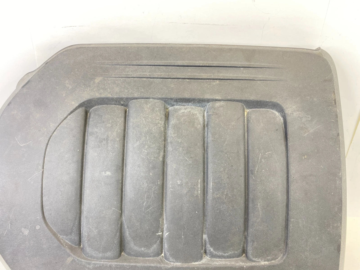 2011-2020 DODGE GRAND CARAVAN 3.6L UPPER INTAKE ENGINE APPEARANCE COVER OEM