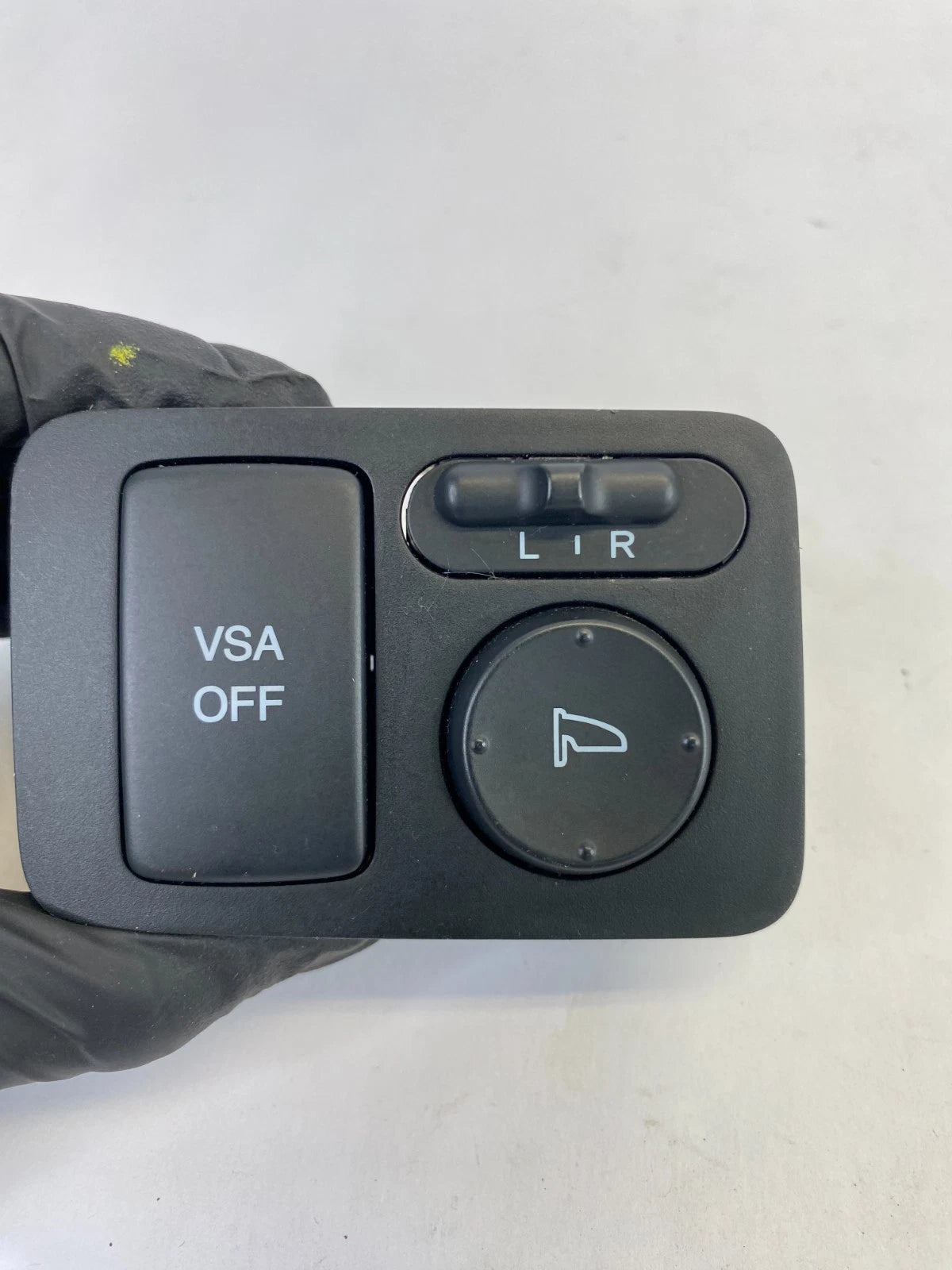 2007-2011 HONDA CR-V POWER MIRROR & VSA OFF TRACTION CONTROL SWITCH W/ BEZEL OEM