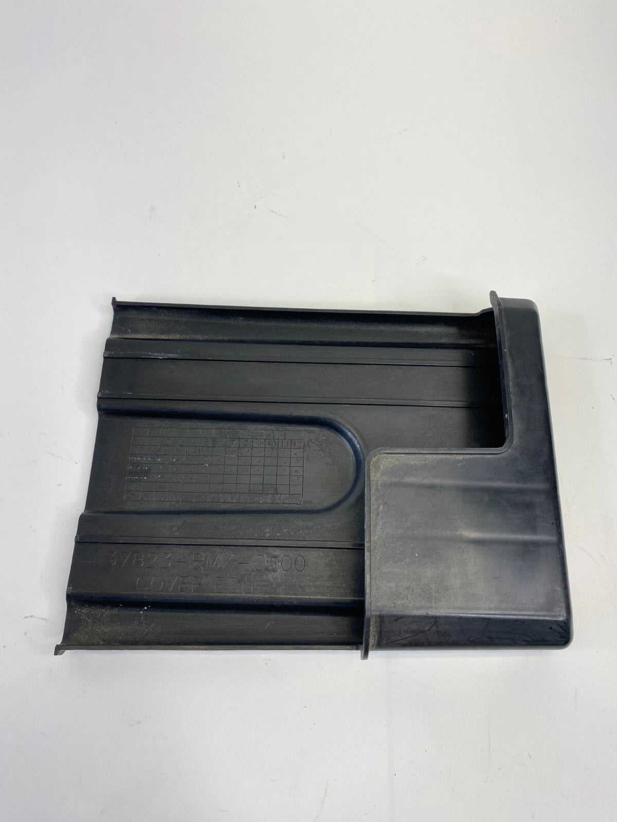 06-11 HONDA CIVIC HYBRID 1.3L ENGINE CONTROL MODULE PCM ECU COVER 37823-RMX-0000