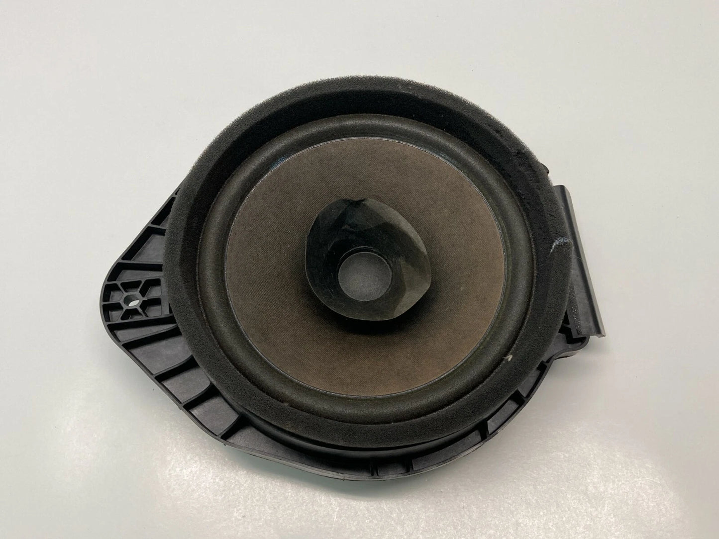 2011 2012 2013 2014 2015 2016 CHEVY CRUZE REAR RIGHT BACK SIDE DOOR SPEAKER OEM