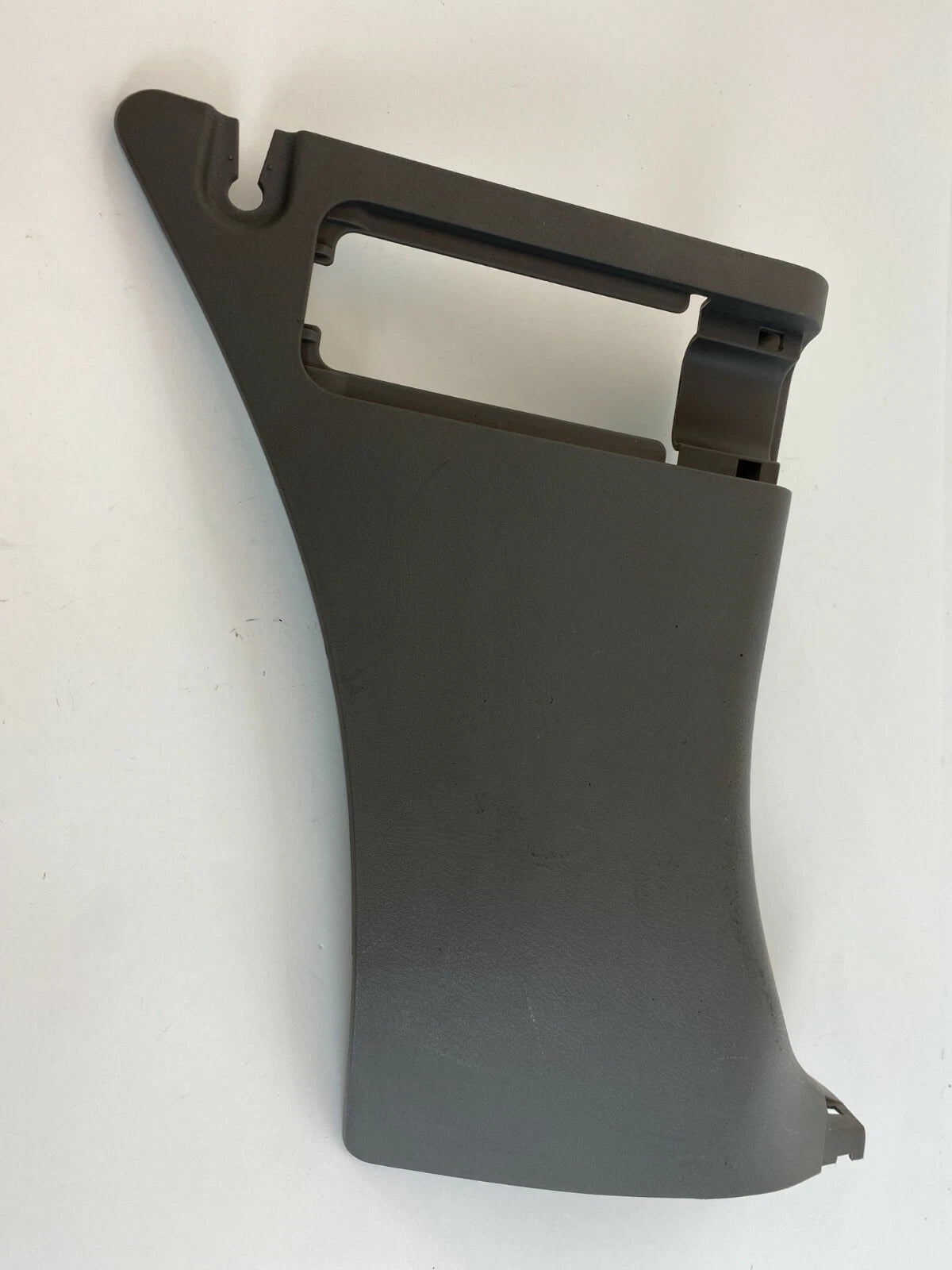 05-10 HONDA ODYSSEY FRONT RIGHT PASSENGER DOOR COWL LINING KICK TRIM 83111-SHJ