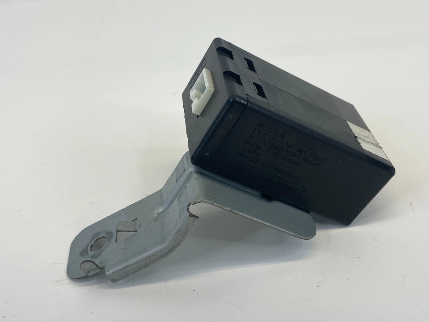 2007-2012 NISSAN SENTRA KEYLESS ENTRY THEFT LOCKING CONTROL MODULE TWC1U241 OEM