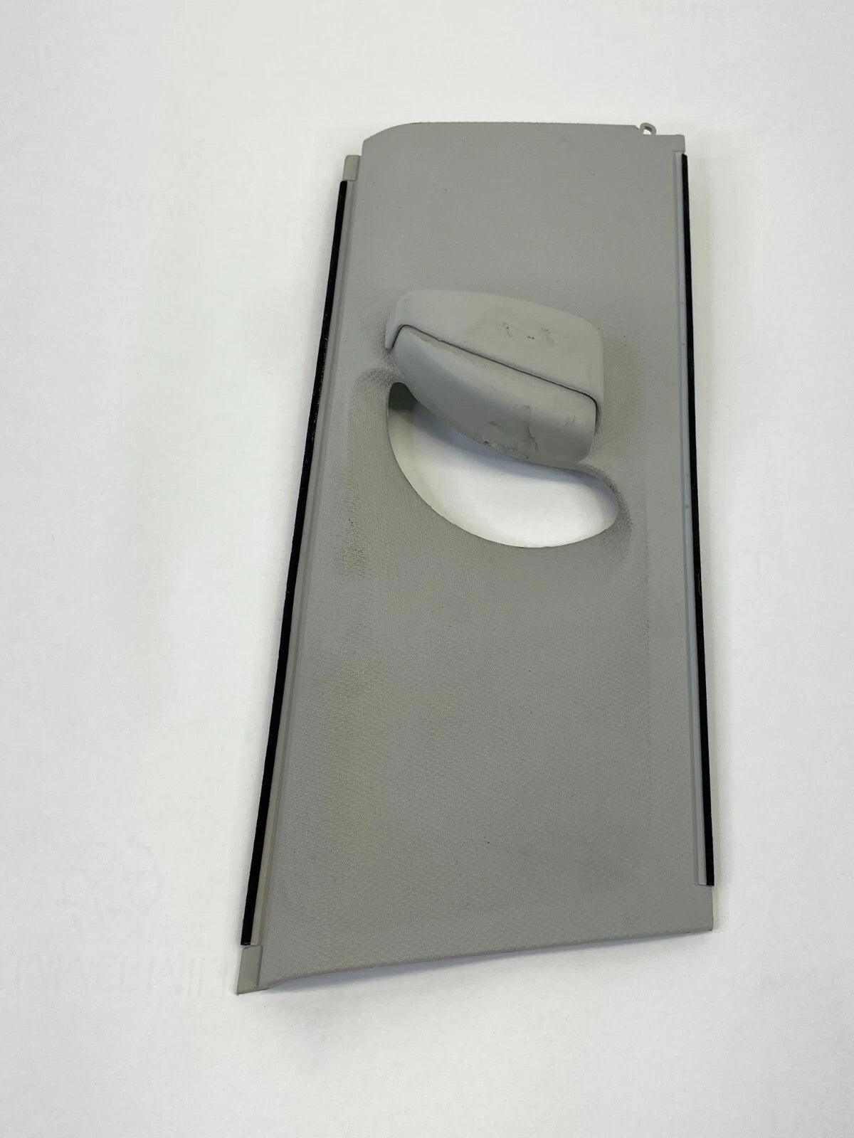 2012-2022 VOLKSWAGEN PASSAT FRONT RIGHT B-PILLAR PANEL COVER TRIM BEZEL 56186724