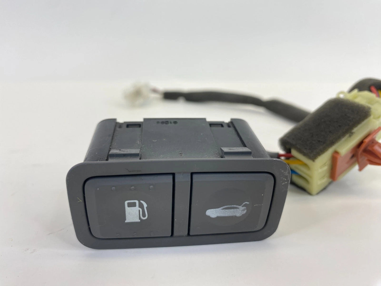 2011-2015 Hyundai Sonata Gas Fuel Door & Trunk Open Release Control Switch OEM