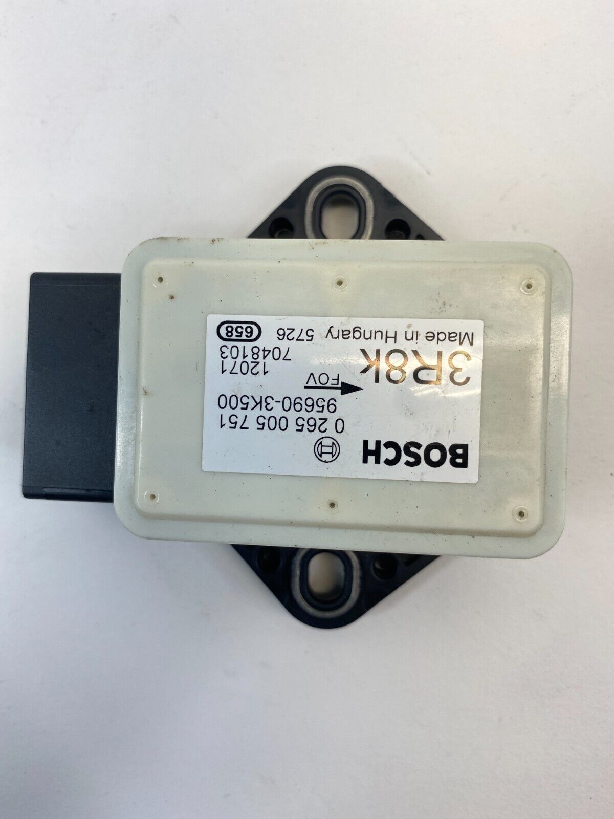 08-14 Hyundai Sonata 2.4L 16V Suspension Yaw Rate Sensor Module Unit 95690-3K500