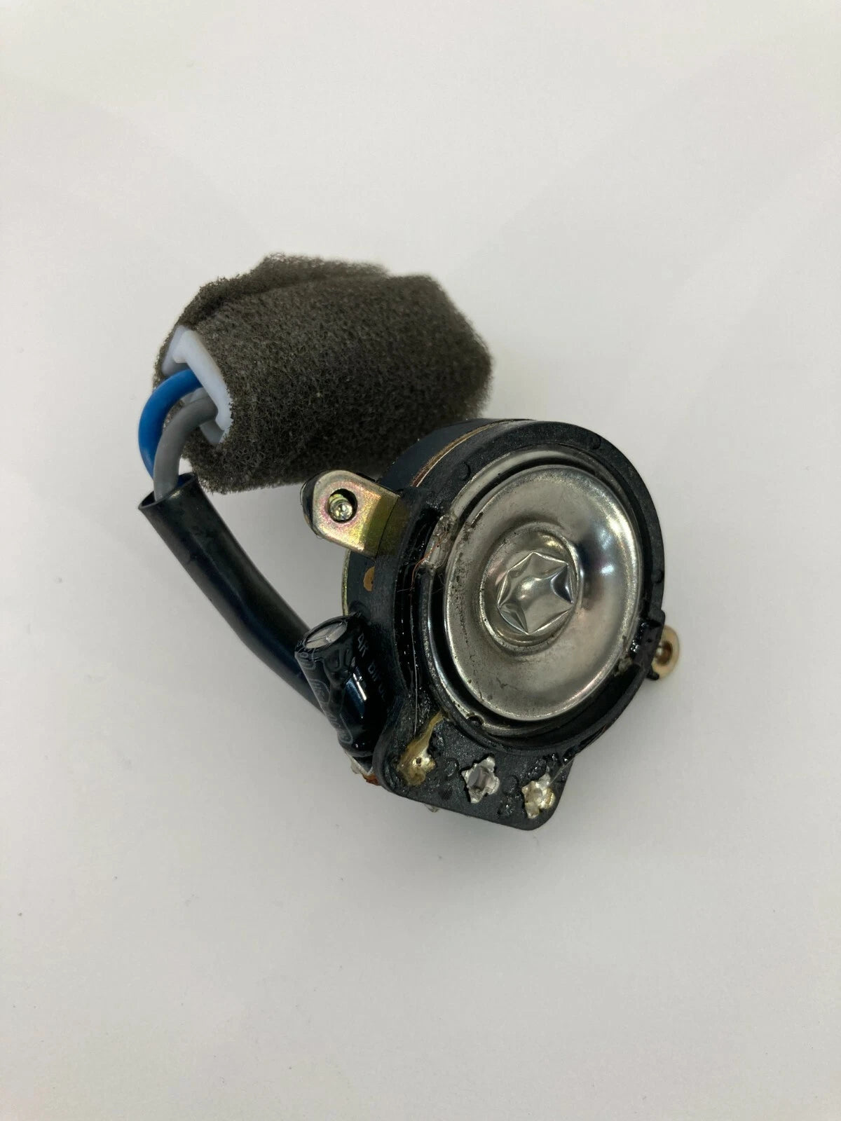 2003-2006 KIA SORENTO FRONT LEFT DRIVER DOOR SPEAKER TWEETER 96350-3E000 OEM