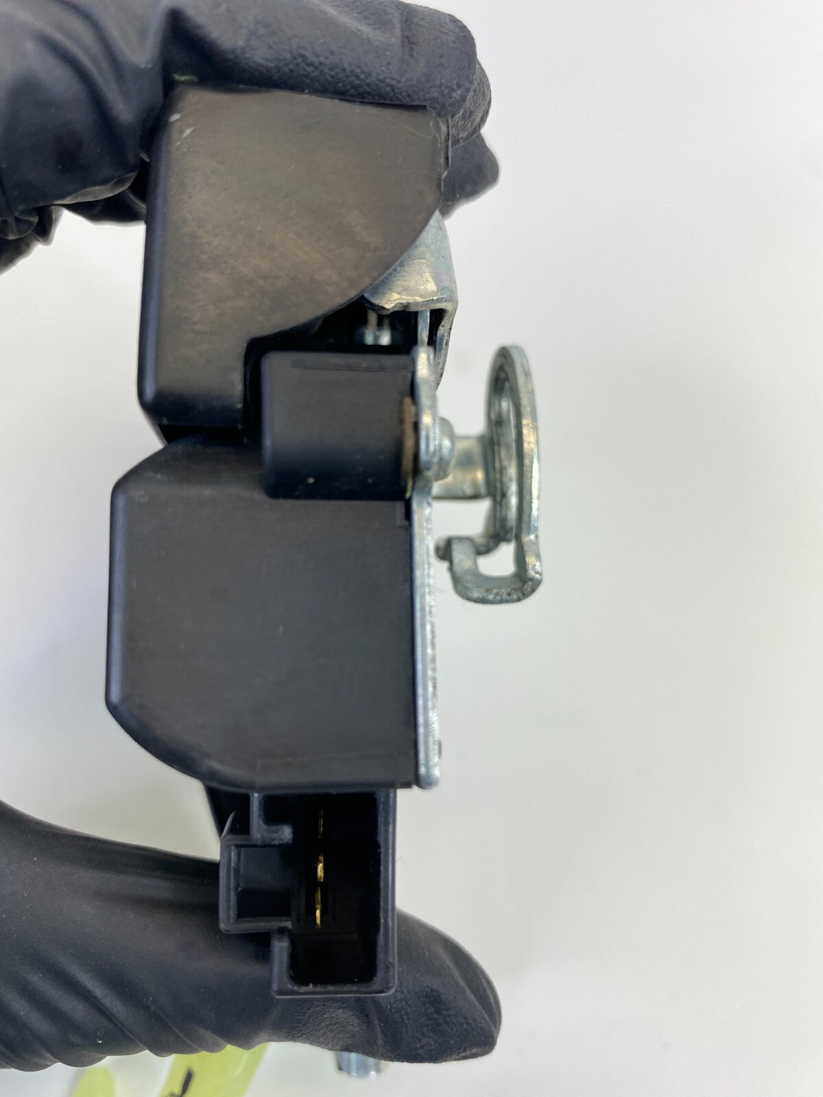 2007 08 09 10 2011 Toyota Camry Back Rear Trunk Lock Latch Actuator Release OEM