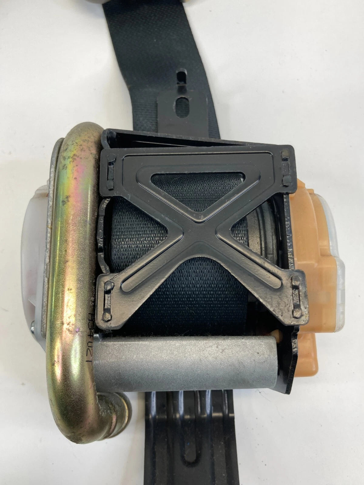 2003 03 NISSAN PATHFINDER FRONT RIGHT RASSENGER SIDE SEAT BELT RETRACTOR ASSY