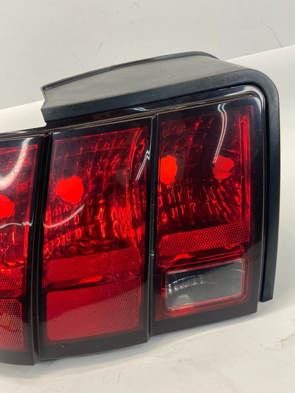 1999-2004 Ford Mustang Back Rear Left Side Tail Light Taillligh Lamp XR3313B505