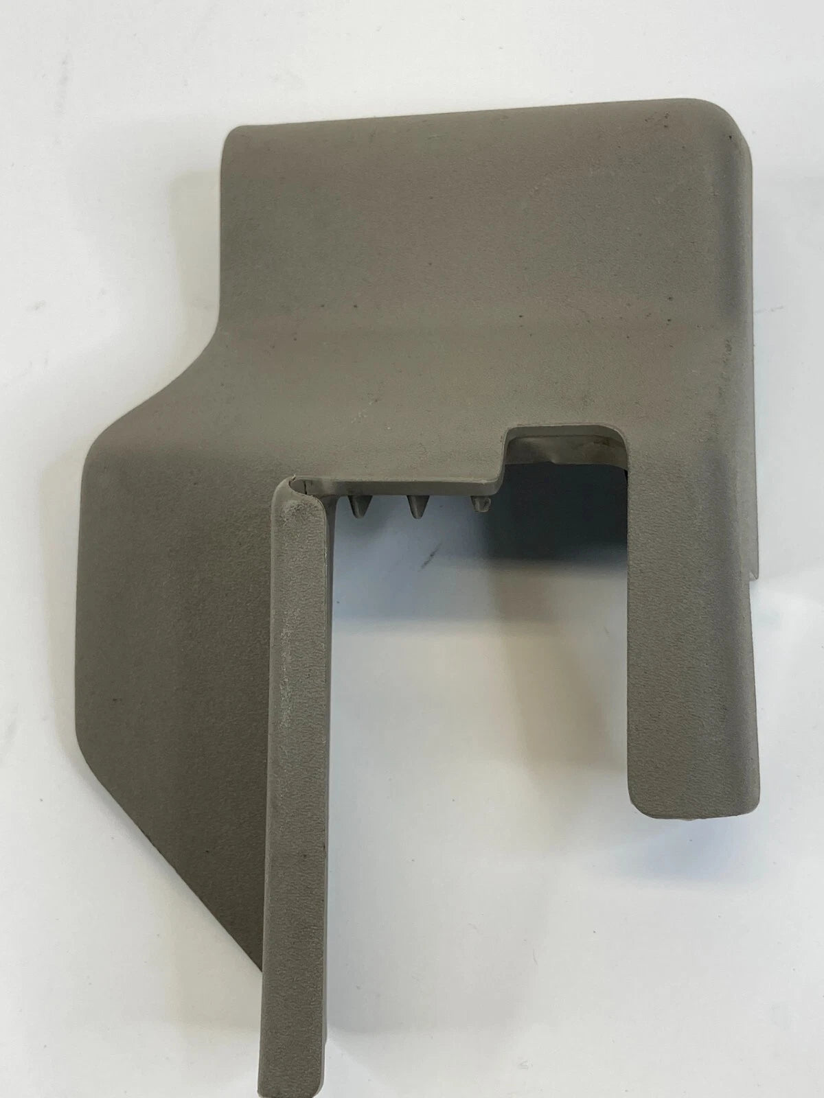 2009-2011 FORD FOCUS FRONT LEFT SEAT RAIL TRACK COVER BEZEL TRIM 8S43-54618D01