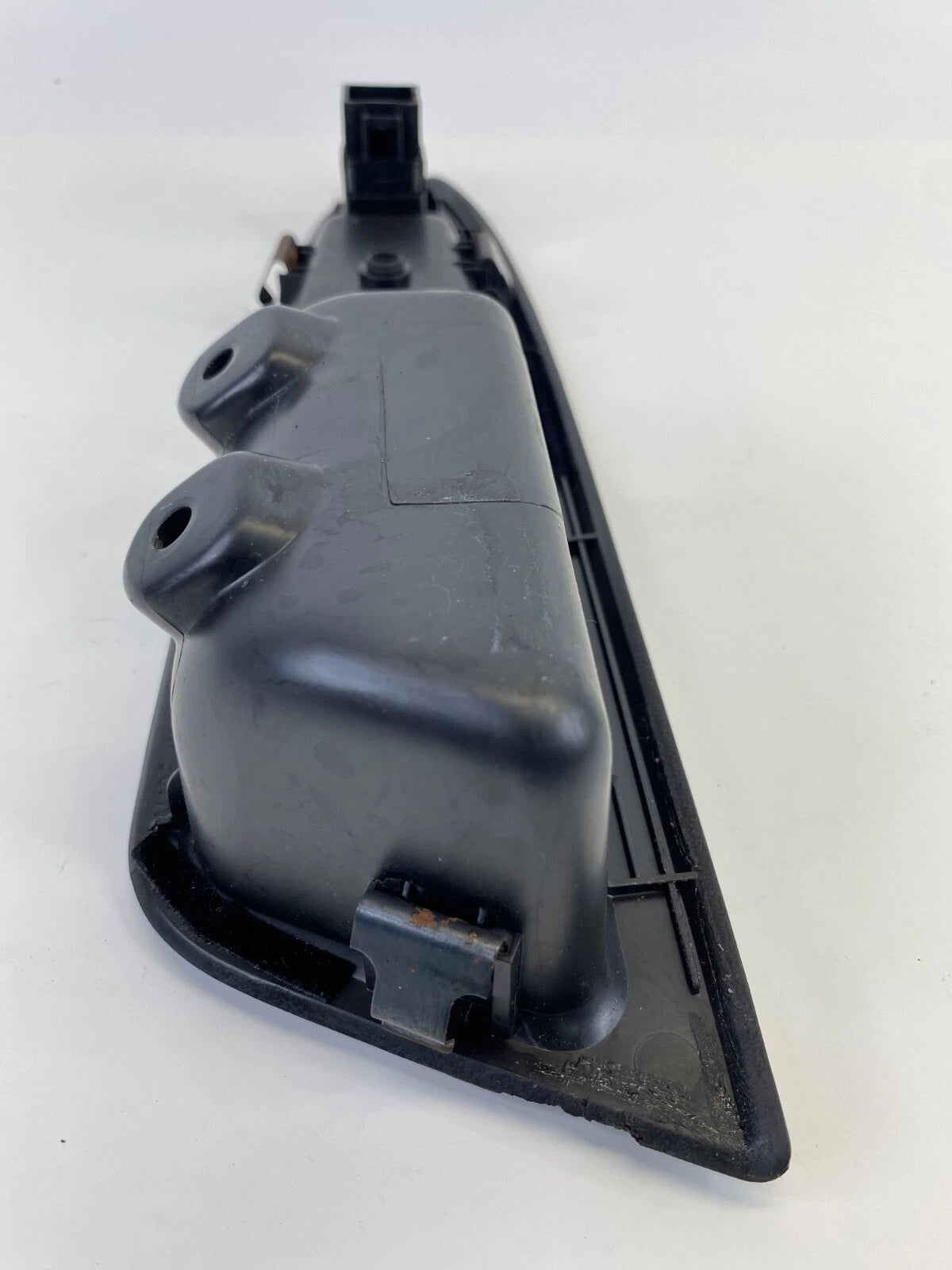 2006-2008 CHEVROLET IMPALA FRONT RIGHT PASSENGER DOOR WINDOW SWITCH W/ BEZEL OEM