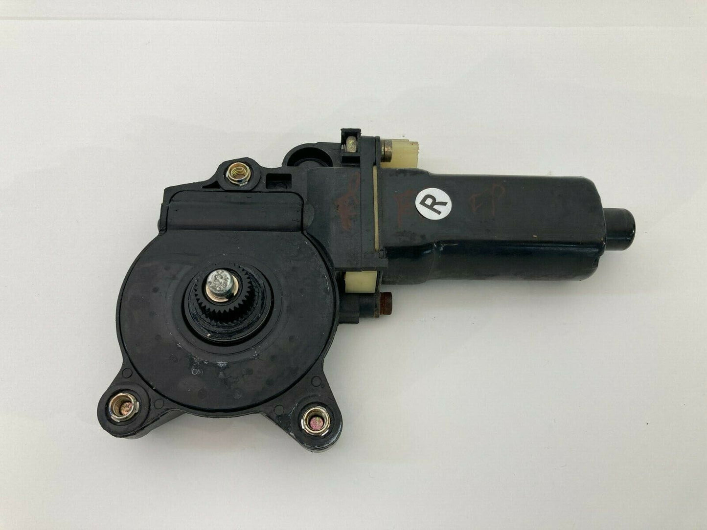 1999-2005 Hyundai Sonata Front Right Passenger Side Power Window Motor Assembly