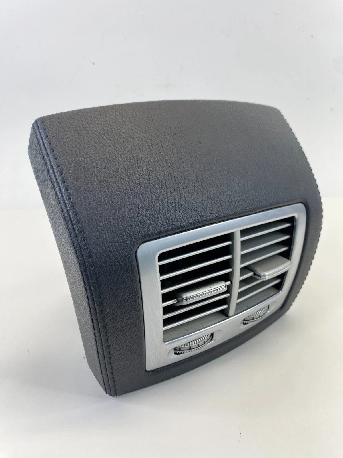 2007-2014 MERCEDES-BENZ CL550 REAR CENTER CONSOLE A/C AIR VENT TRIM PANEL OEM