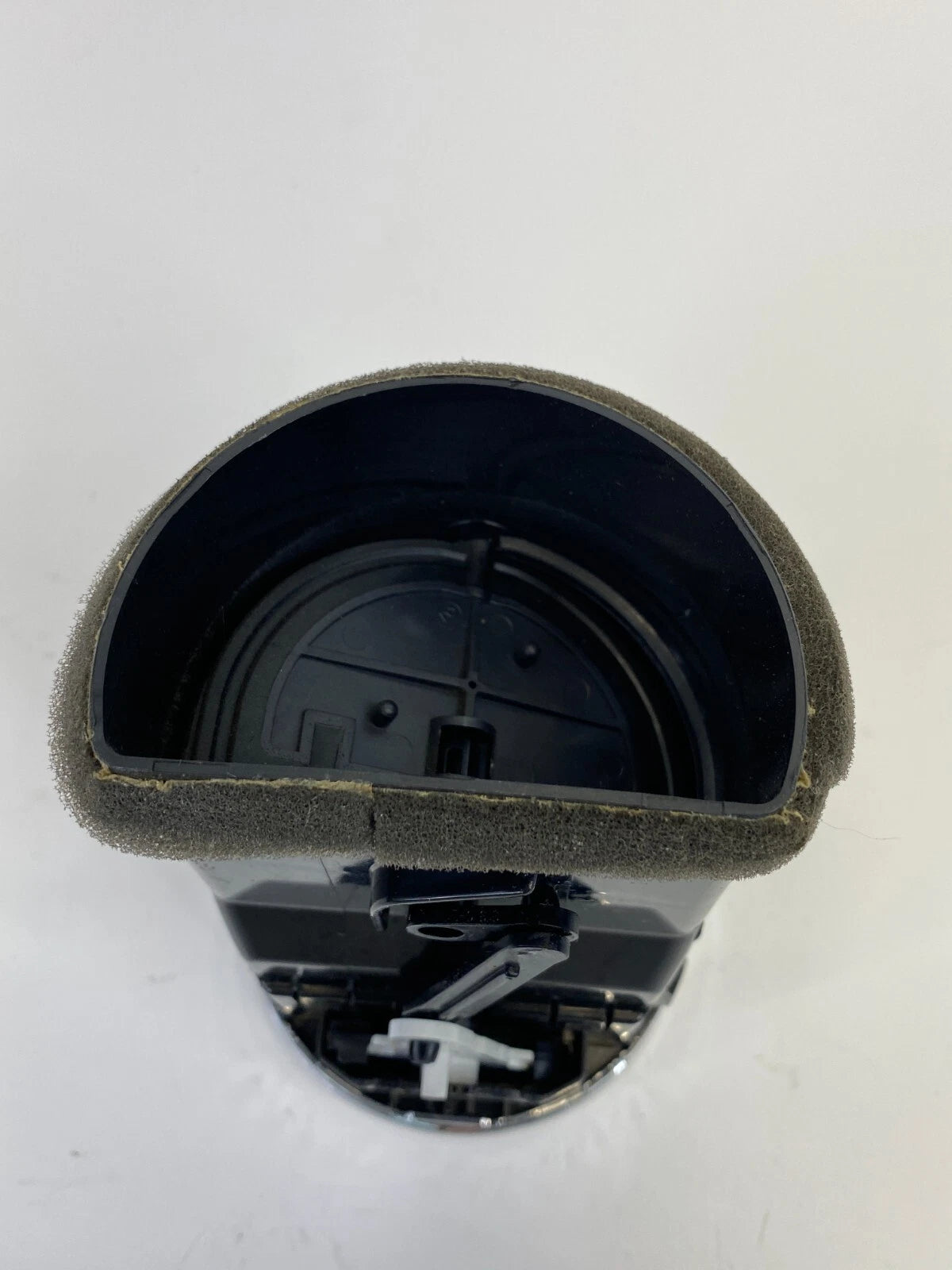 2012-2015 CHEVY CAPTIVA CENTER DASH RIGHT SIDE A/C AIR VENT OUTLET GRILLE OEM