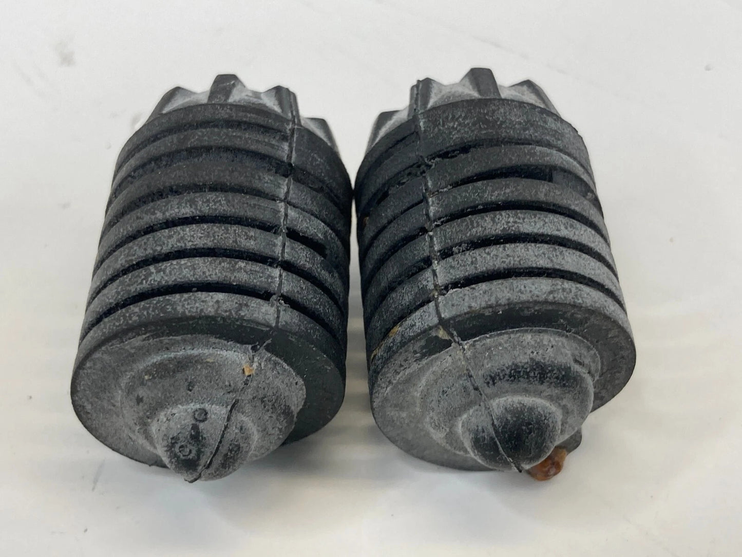 2004-2007 BMW 530I 525I FRONT HOOD STOPPER ADJUSTMENT RUBBER SET PAIR OEM