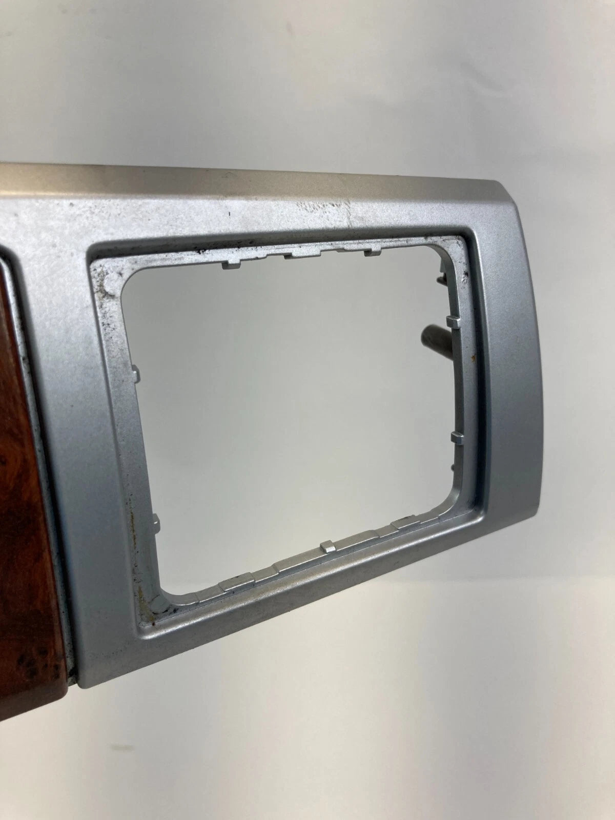 08-10 CHRYSLER TOWN & COUNTRY DASH HEADLIGHT SWITCH BEZEL COVER TRIM 1ED37TRMAA