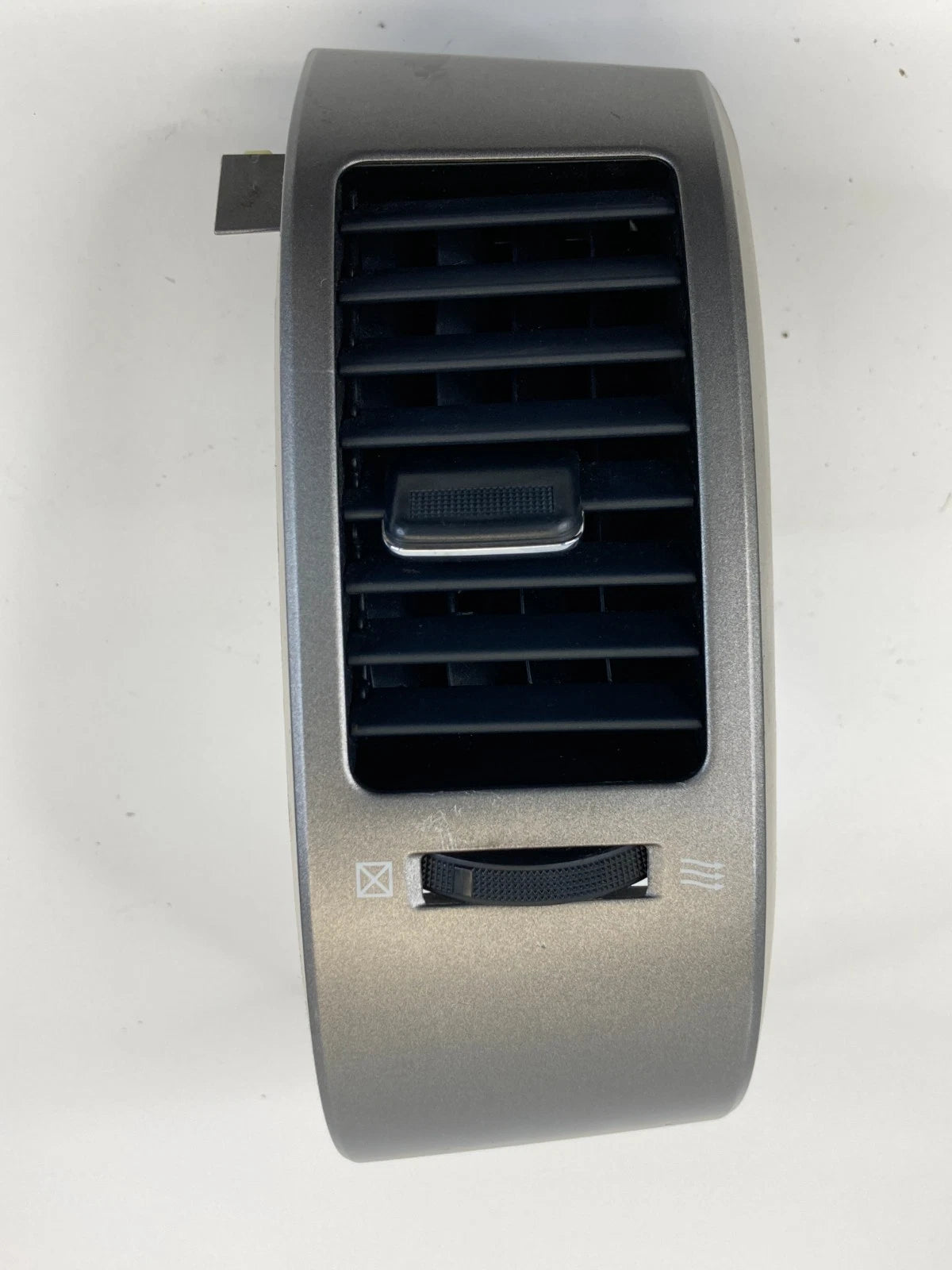 2004-2009 TOYOTA PRIUS DASH RIGHT OUTER AC A/C AIR VENT GRILLE 55660-47020 OEM
